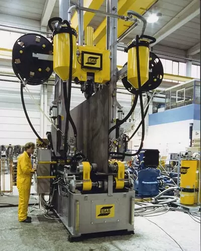 Установка для сварки балок ESAB Beam IT 3